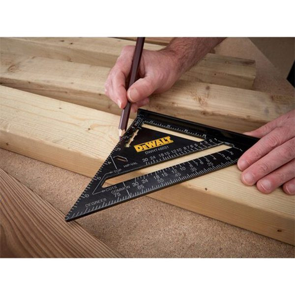 گونیا 7 اینچ دیوالت مدل DWHT46031-0