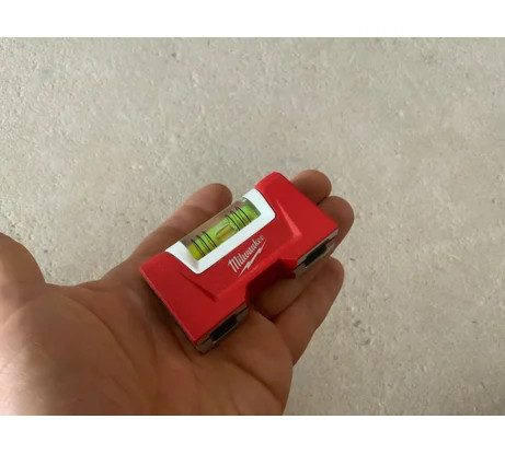 تراز جیبی مگنت دار میلواکی مدل 4932472122